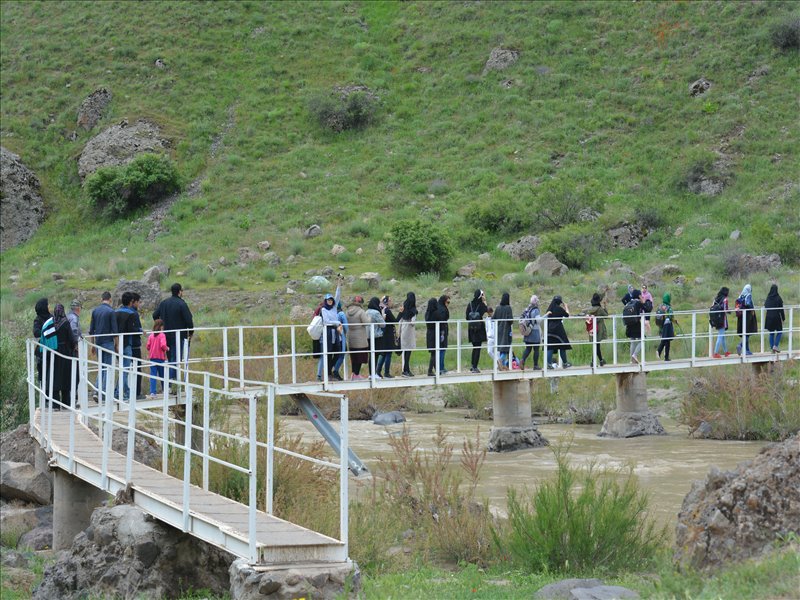اردوی کوهنوردی به مقصد قلعه ضحاک